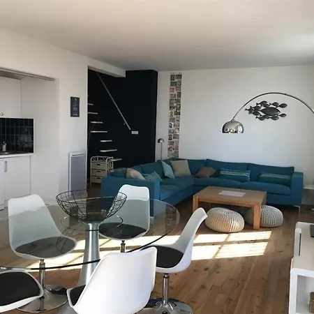 Peyroloubilh : Vacances De Charme En Centre-ville *